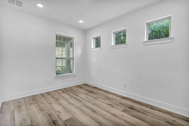 1304 Brescia WALK, Leander, TX 78641