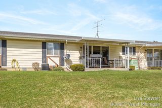 5951 Leisure South Drive, Grand Rapids, MI 49548