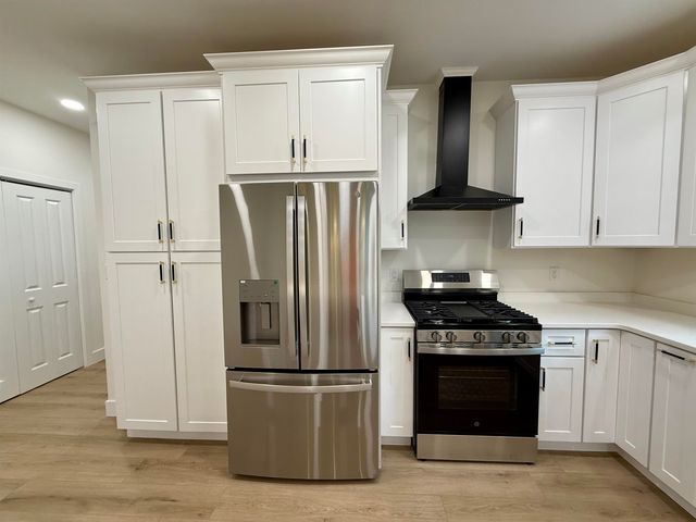 23 Perry Avenue, Nashua, NH 03060