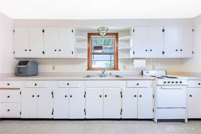 46 Lake Street, Xenia, OH 45385