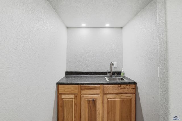 2414 WINDMILL DR, Spearfish, SD 57783