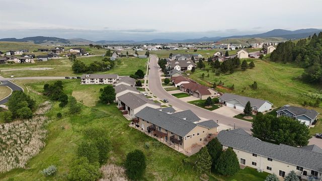 2414 WINDMILL DR, Spearfish, SD 57783