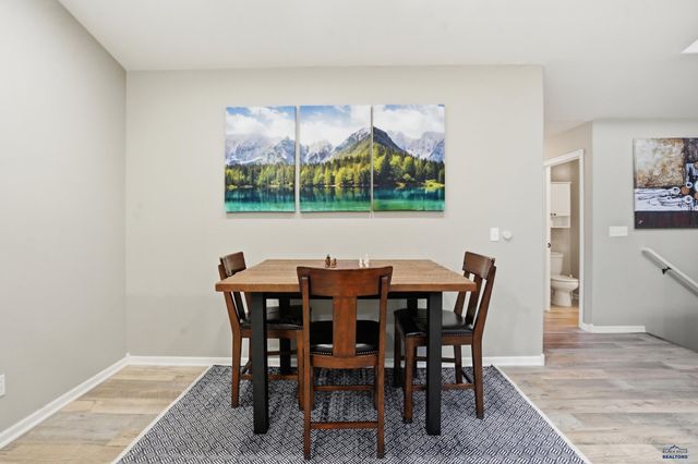 2414 WINDMILL DR, Spearfish, SD 57783