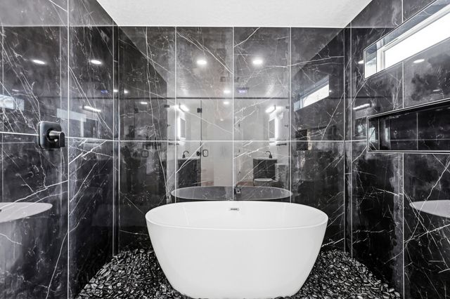 811 Lamp Post Circle SE, Albuquerque, NM 87123