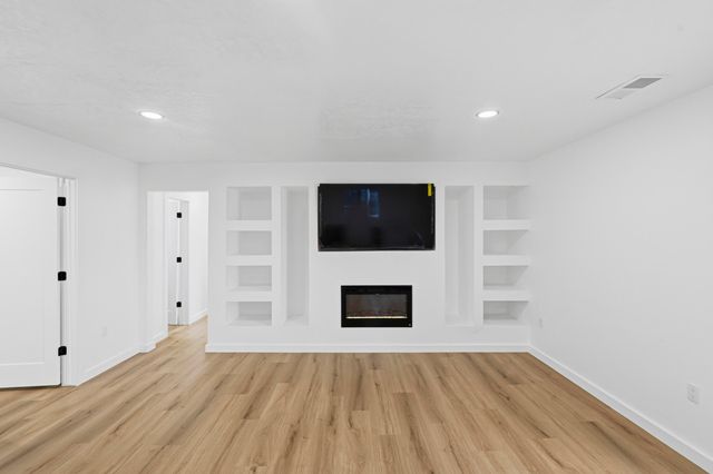 811 Lamp Post Circle SE, Albuquerque, NM 87123