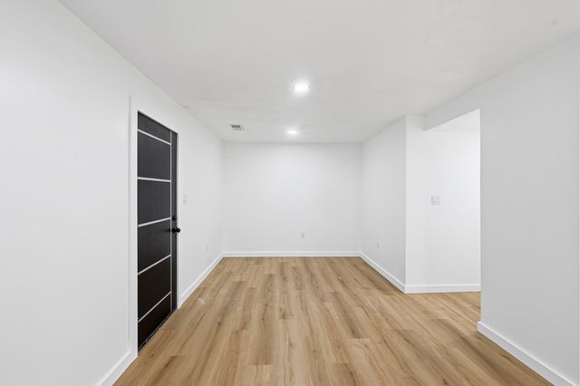 811 Lamp Post Circle SE, Albuquerque, NM 87123