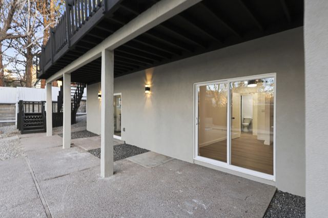 811 Lamp Post Circle SE, Albuquerque, NM 87123