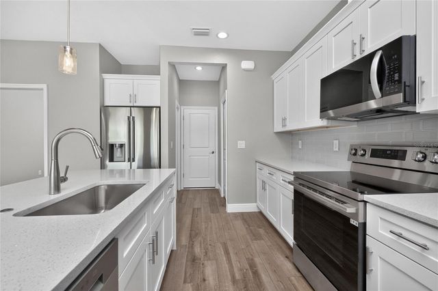 9590 HONEYMOON DRIVE, Port Charlotte, FL 33981