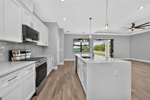9590 HONEYMOON DRIVE, Port Charlotte, FL 33981