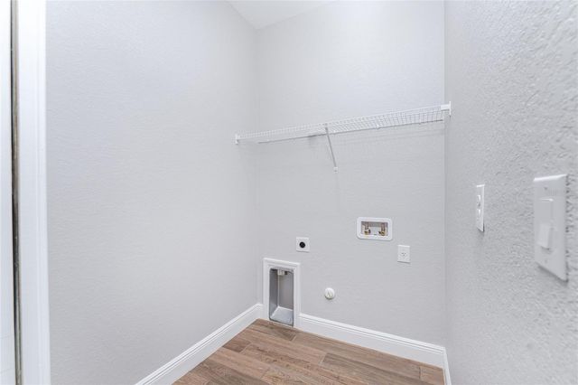 9590 HONEYMOON DRIVE, Port Charlotte, FL 33981