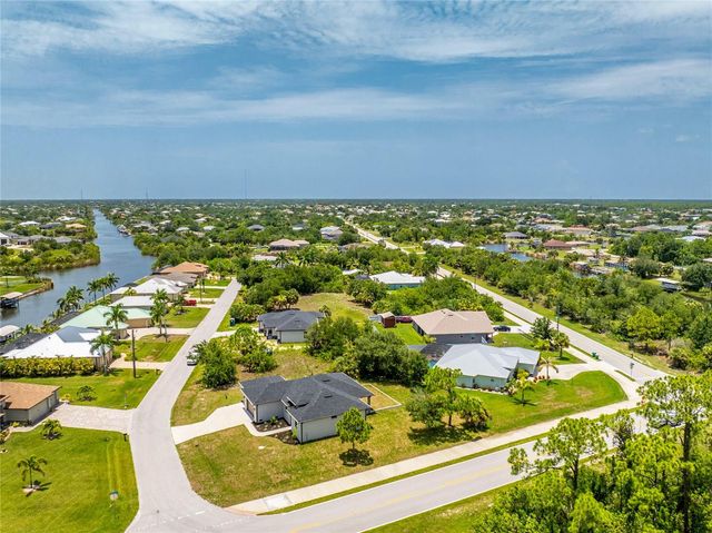 9590 HONEYMOON DRIVE, Port Charlotte, FL 33981