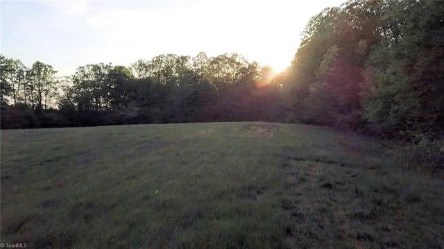 120 Five Oaks Drive, King, NC 27021