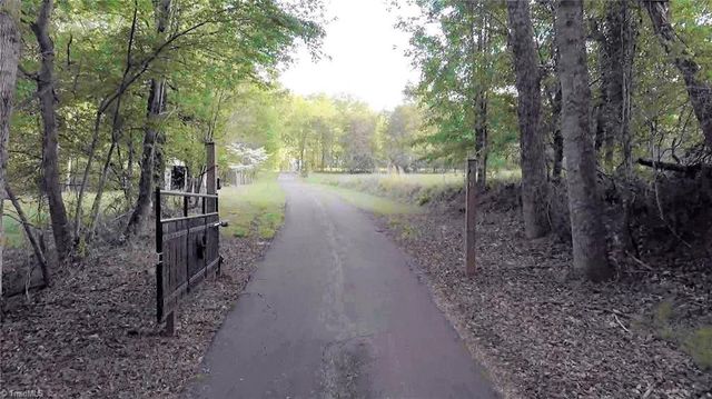 120 Five Oaks Drive, King, NC 27021