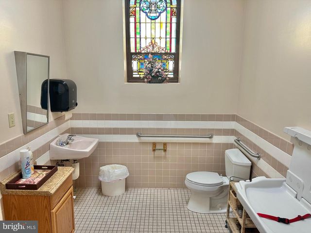 4103 OLD YORK RD, Baltimore, MD 21218