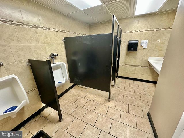 4103 OLD YORK RD, Baltimore, MD 21218