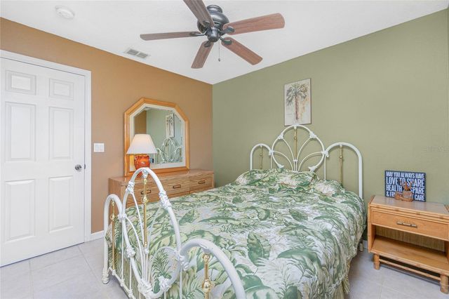 18654 KERRVILLE CIRCLE, Port Charlotte, FL 33948