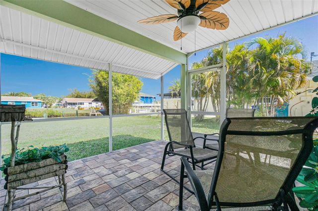 18654 KERRVILLE CIRCLE, Port Charlotte, FL 33948