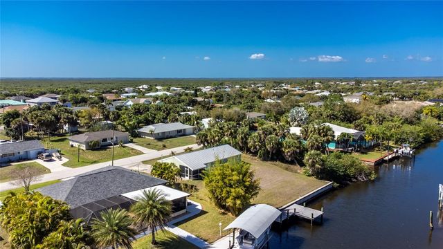 18654 KERRVILLE CIRCLE, Port Charlotte, FL 33948