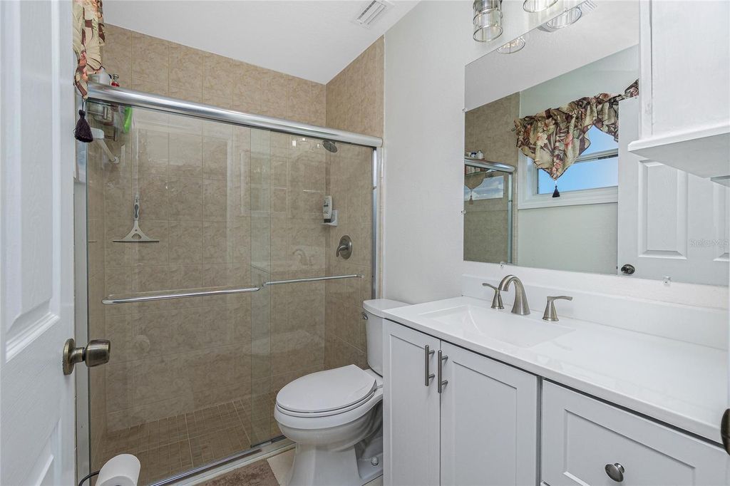 Image 19 of property listing at 18654 KERRVILLE CIRCLE, Port Charlotte, FL 33948