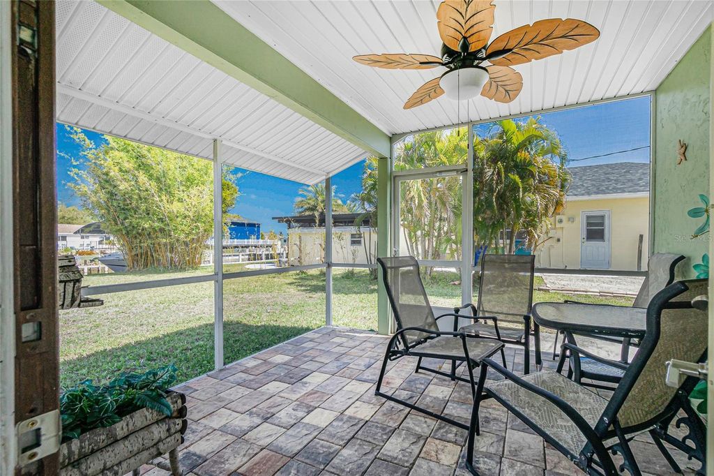 Image 27 of property listing at 18654 KERRVILLE CIRCLE, Port Charlotte, FL 33948