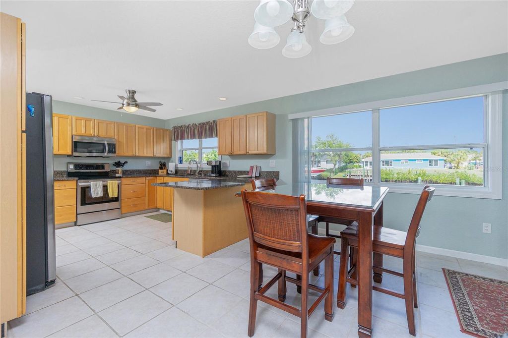 Image 9 of property listing at 18654 KERRVILLE CIRCLE, Port Charlotte, FL 33948