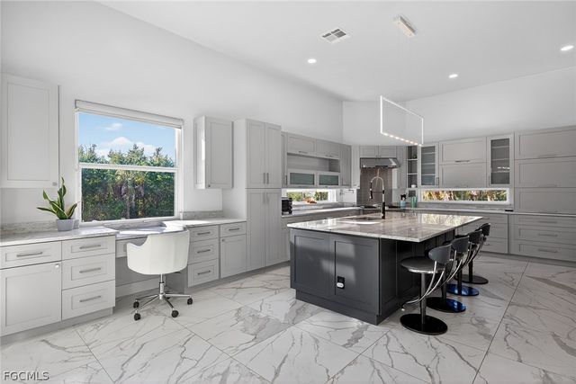 15960 Old Wedgewood CT, Fort Myers, FL 33908