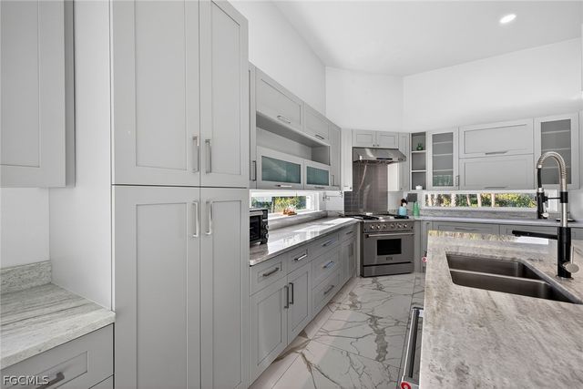 15960 Old Wedgewood CT, Fort Myers, FL 33908