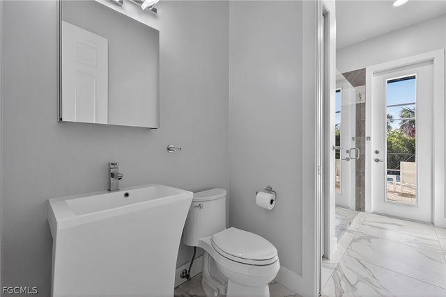 15960 Old Wedgewood CT, Fort Myers, FL 33908