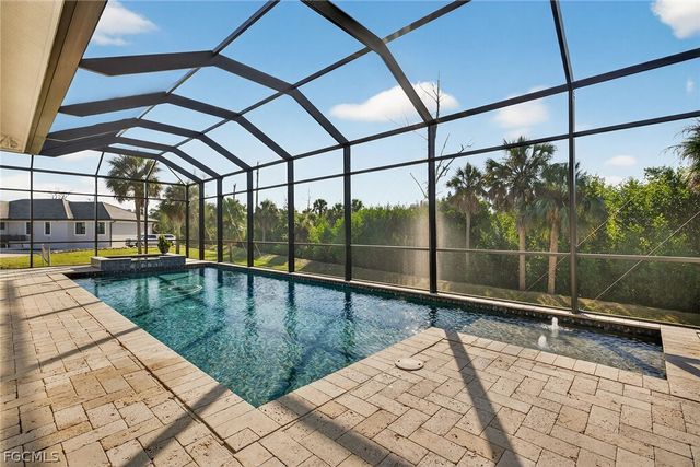 15960 Old Wedgewood CT, Fort Myers, FL 33908