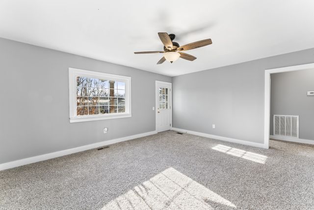 922 Trail St, Woodbury, TN 37190