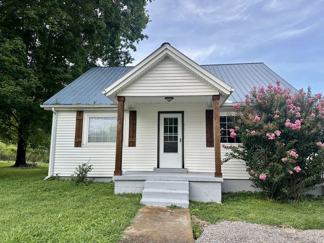 922 Trail St, Woodbury, TN 37190