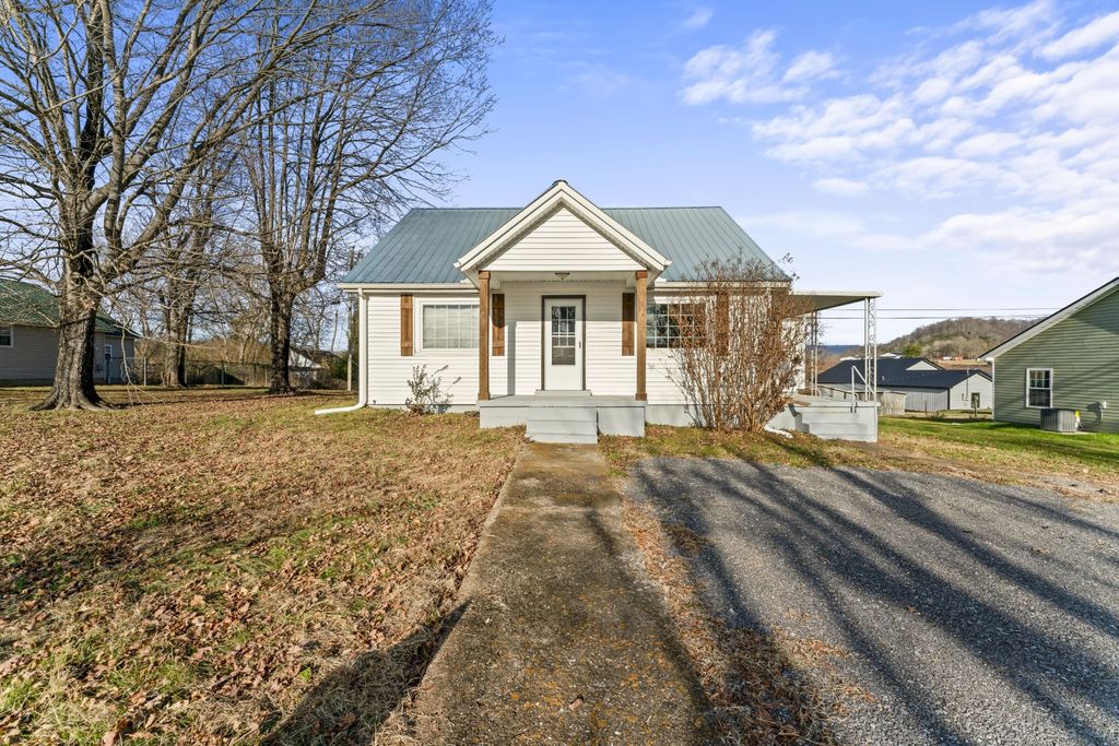 922 Trail St, Woodbury, TN 37190