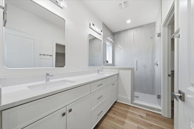 6511 Narcissus Street A, Houston, TX 77087