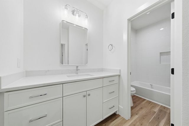 6511 Narcissus Street A, Houston, TX 77087