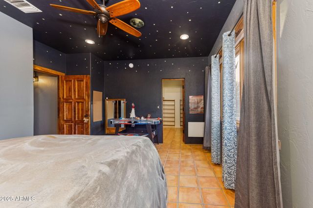 1 N Pinto Trail, Sonoita, AZ 85637