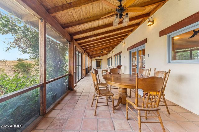 1 N Pinto Trail, Sonoita, AZ 85637