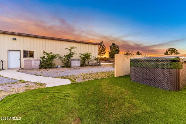 1 N Pinto Trail, Sonoita, AZ 85637