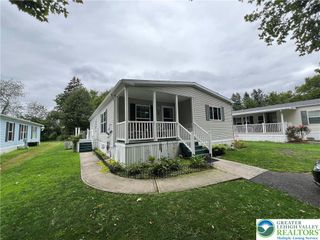 4 Hickory Hills Drive, Moore Twp, PA 18014