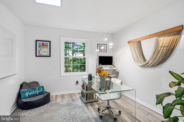 2134 W WELLINGTON RD, Newtown, PA 18940
