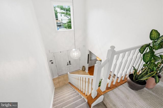 2134 W WELLINGTON RD, Newtown, PA 18940