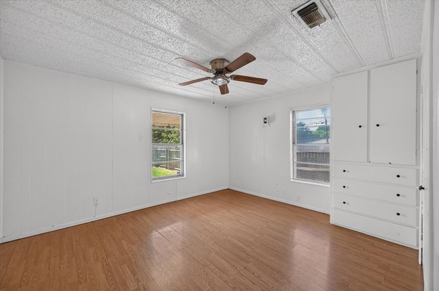 620 W Main Street, Crowley, TX 76036