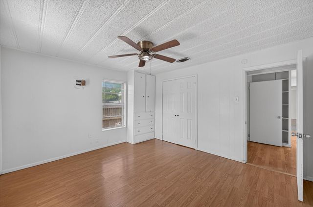 620 W Main Street, Crowley, TX 76036