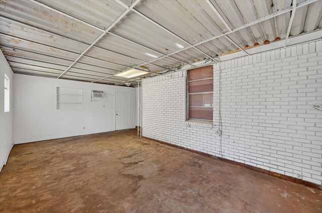 620 W Main Street, Crowley, TX 76036