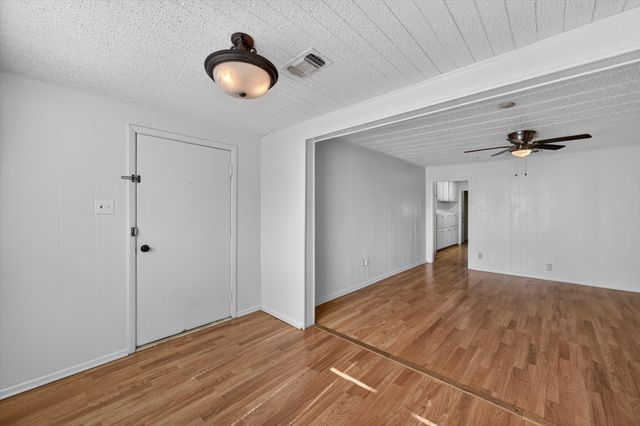 620 W Main Street, Crowley, TX 76036