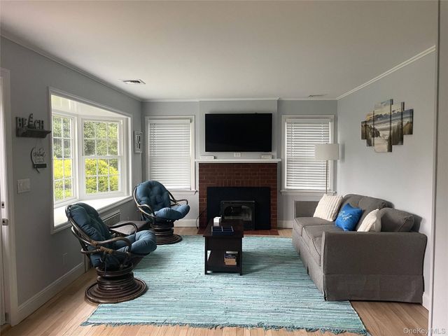 310 Old Shipyard Lane, Southold, NY 11971