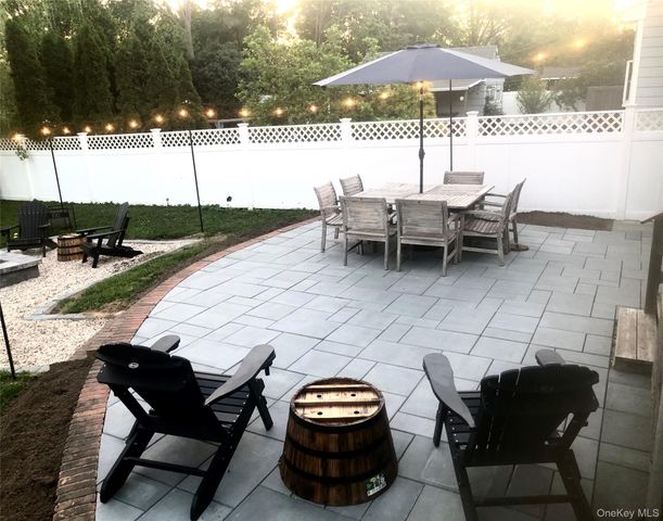 310 Old Shipyard Lane, Southold, NY 11971