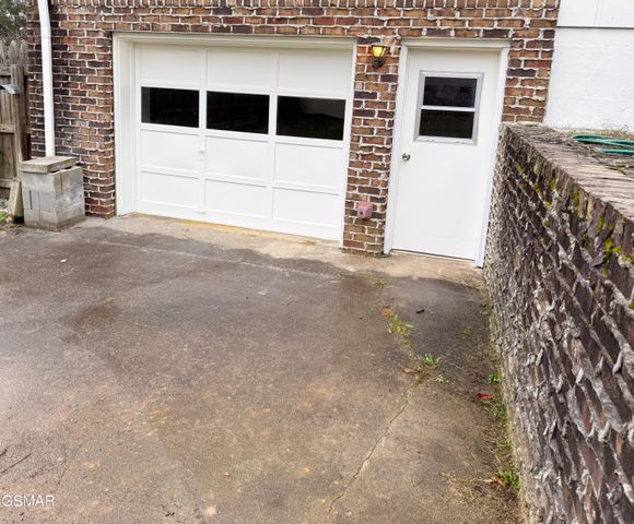 529 Hardin Lane, Sevierville, TN 37862