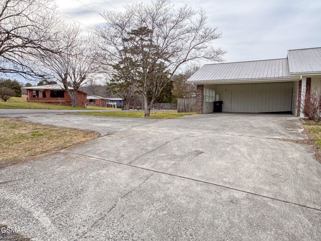 529 Hardin Lane, Sevierville, TN 37862