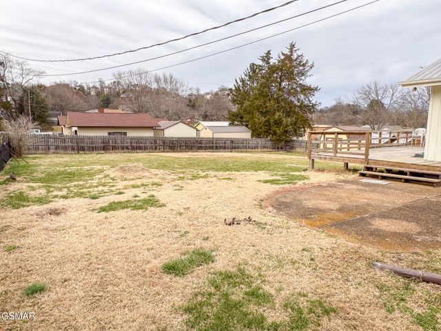 529 Hardin Lane, Sevierville, TN 37862