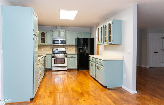 529 Hardin Lane, Sevierville, TN 37862